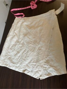 Just Living Cream Mini Skirt